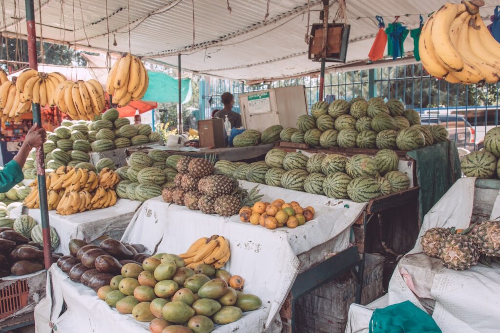 Kenya fruit stand 